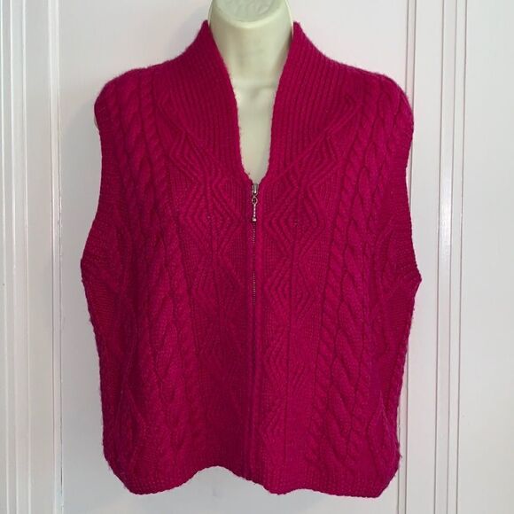 Telluride Clothing Co Sweaters - ‎Telluride Clothing Co magenta pink sweater vest